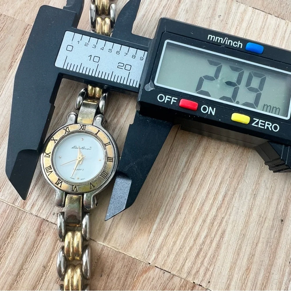 Eddie Bauer ladies two toned watch NEW BATTERY